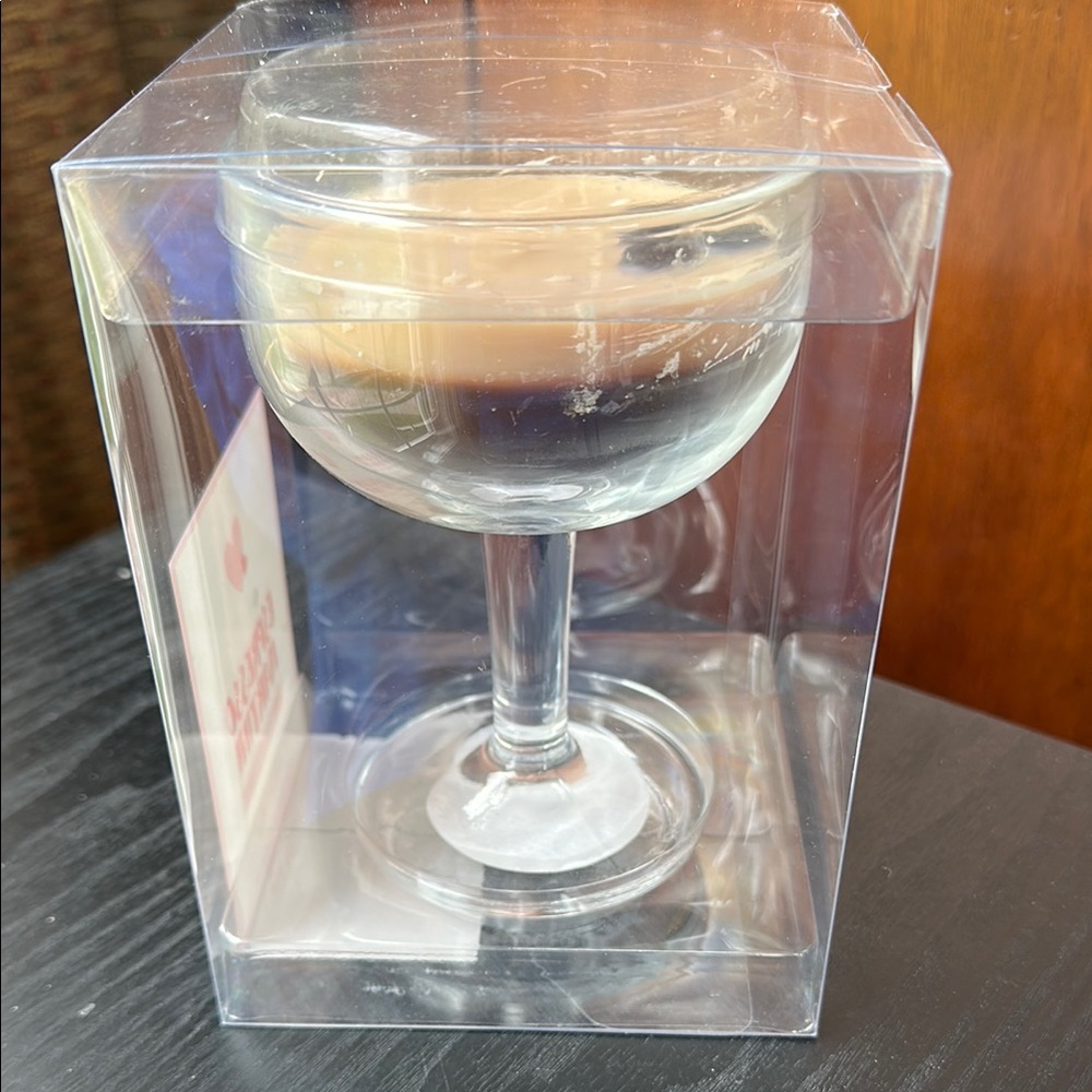 Espresso Martini Scented Candle - Picture 6 of 8